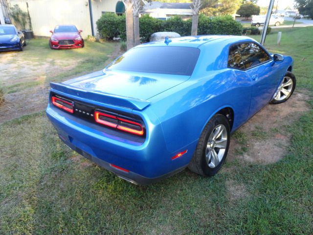 2019 Dodge Challenger Image 7
