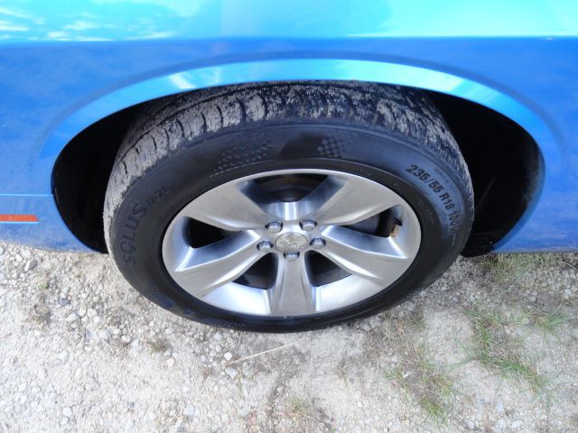 2019 Dodge Challenger Image 21