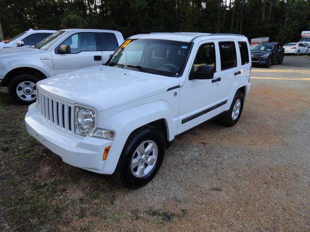 2012 Jeep Liberty Image 3