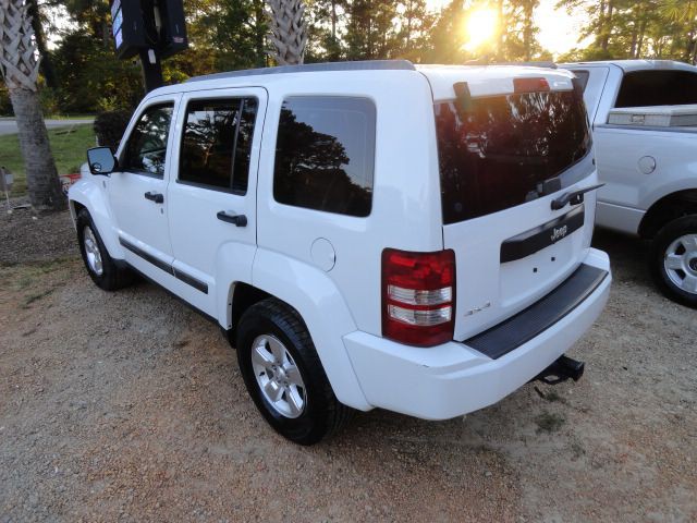 2012 Jeep Liberty Image 5