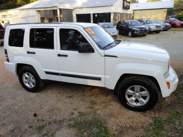 2012 Jeep Liberty Image 8