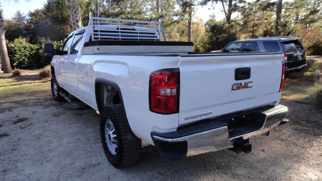 2015 GMC Sierra 2500 Image 4