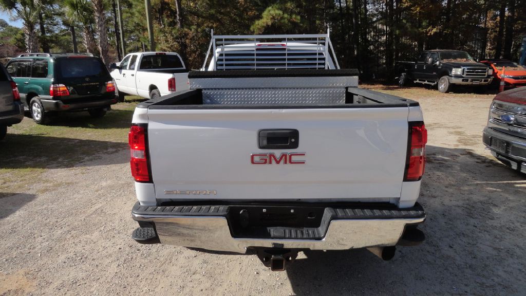 2015 GMC Sierra 2500 Image 10