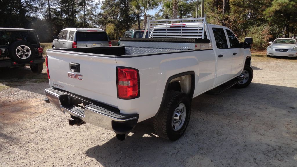 2015 GMC Sierra 2500 Image 11