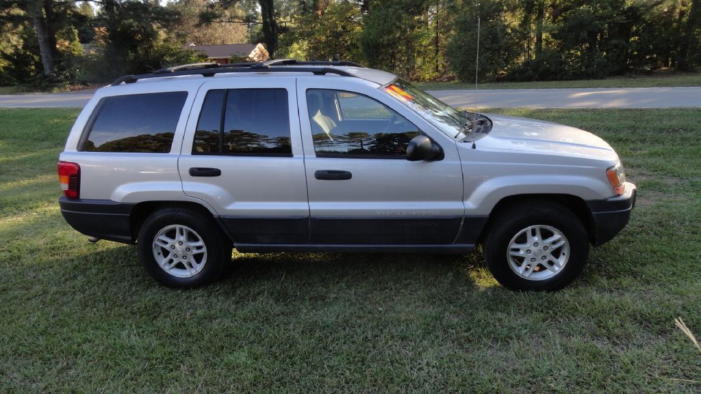 2004 Jeep Grand Cherokee Image 8