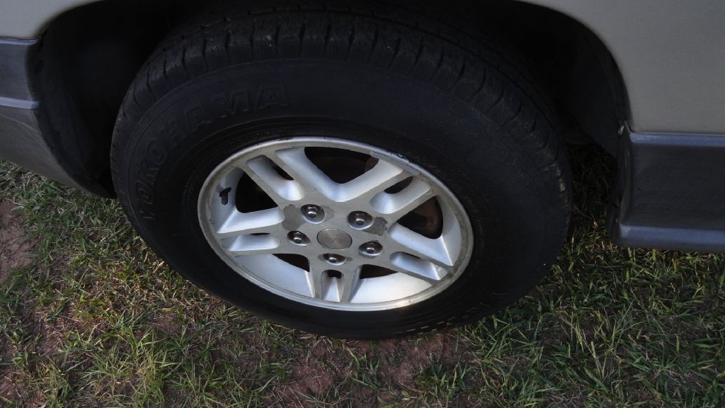 2004 Jeep Grand Cherokee Image 19