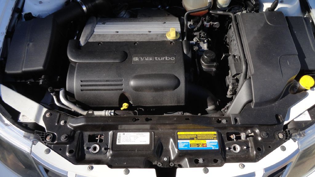 2010 Saab 9-3 Image 19