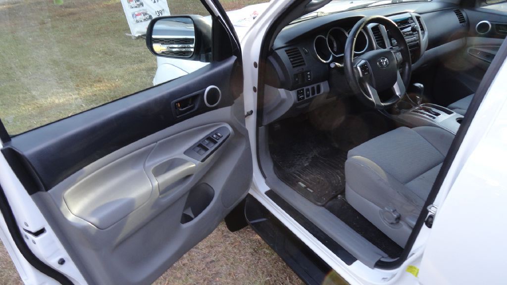 2012 Toyota Tacoma Image 13