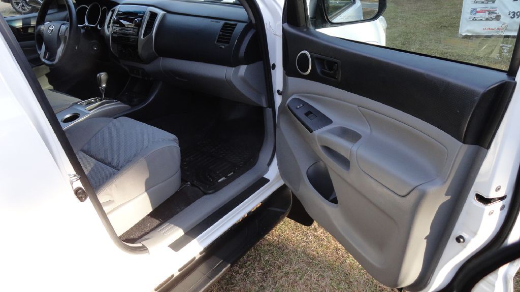 2012 Toyota Tacoma Image 18