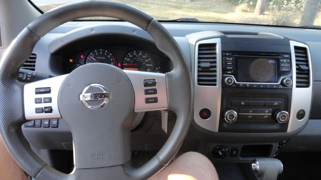 2018 Nissan Frontier Image 11