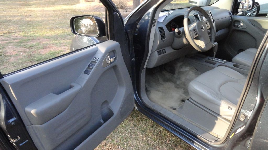 2018 Nissan Frontier Image 12