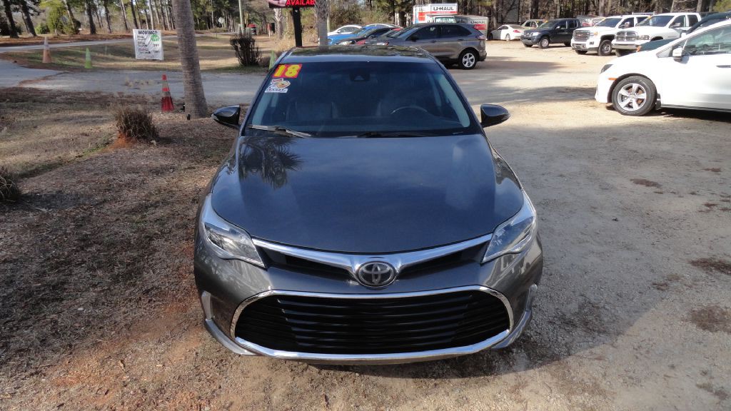 2018 Toyota Avalon Image 2