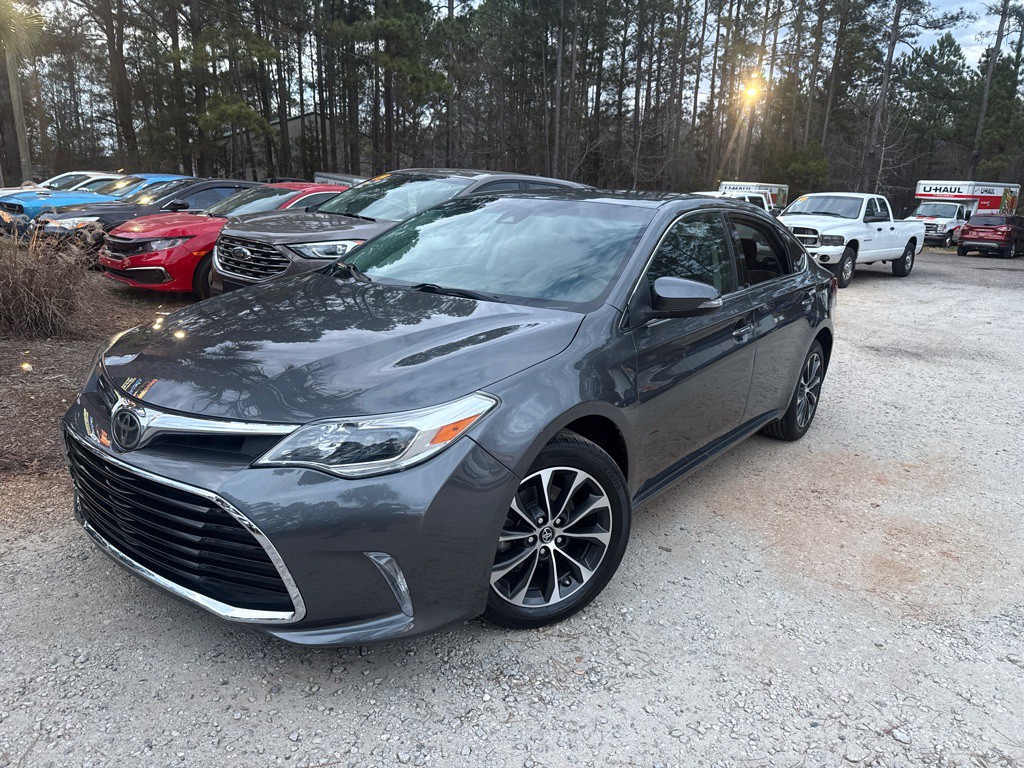 2018 Toyota Avalon Image 3