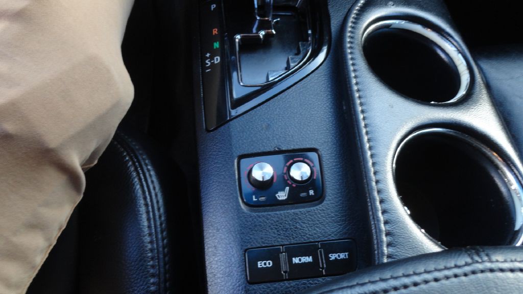 2018 Toyota Avalon Image 14