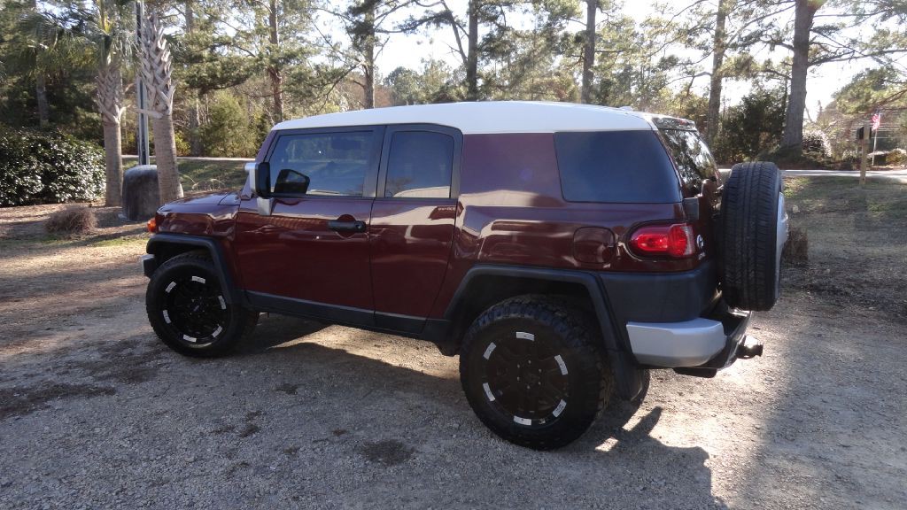 2011 Toyota FJ Cruiser Image 8