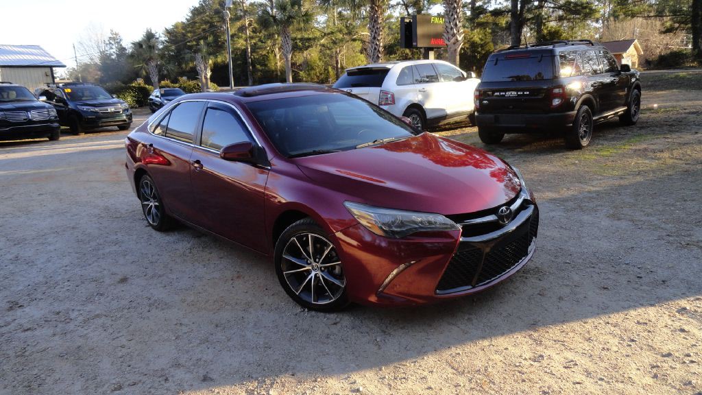 2015 Toyota Camry Image 1