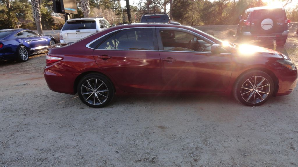 2015 Toyota Camry Image 10