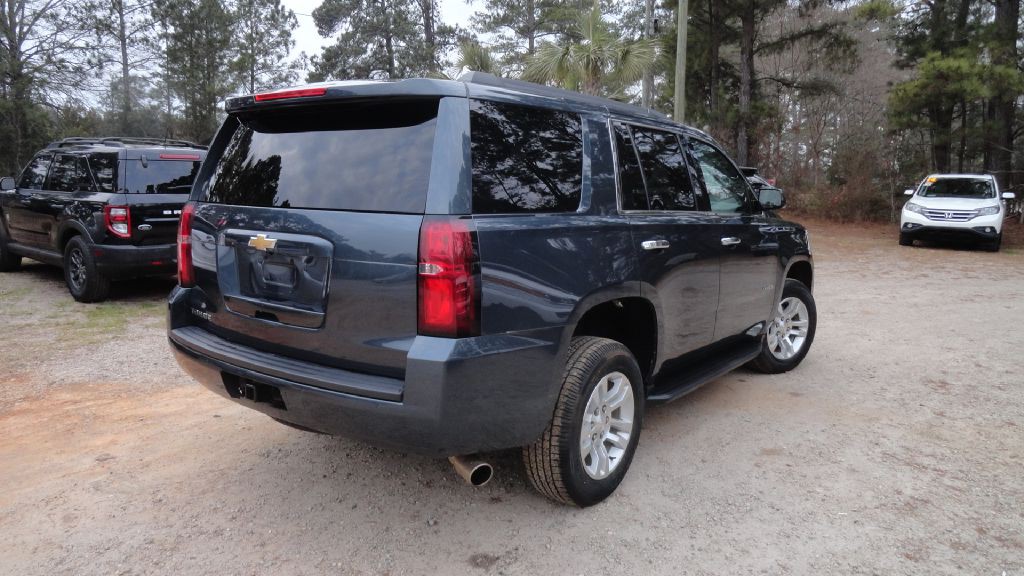 2019 Chevrolet Tahoe Image 2