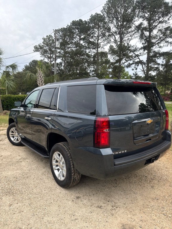 2019 Chevrolet Tahoe Image 3
