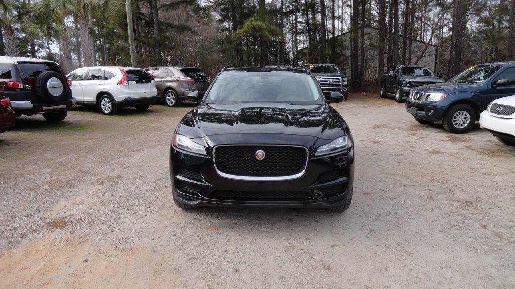 2017 Jaguar F-PACE Image 12