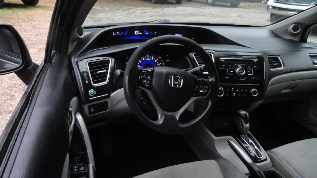 2013 Honda Civic Image 13