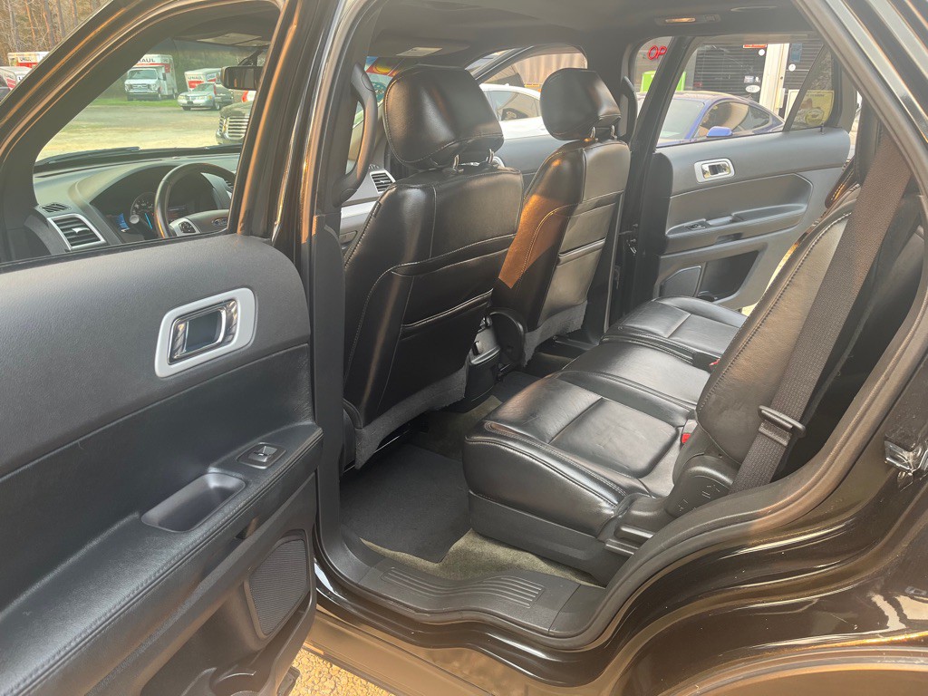 2013 Ford Explorer Image 9