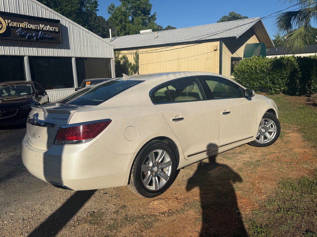 2013 Buick Lacrosse Image 2