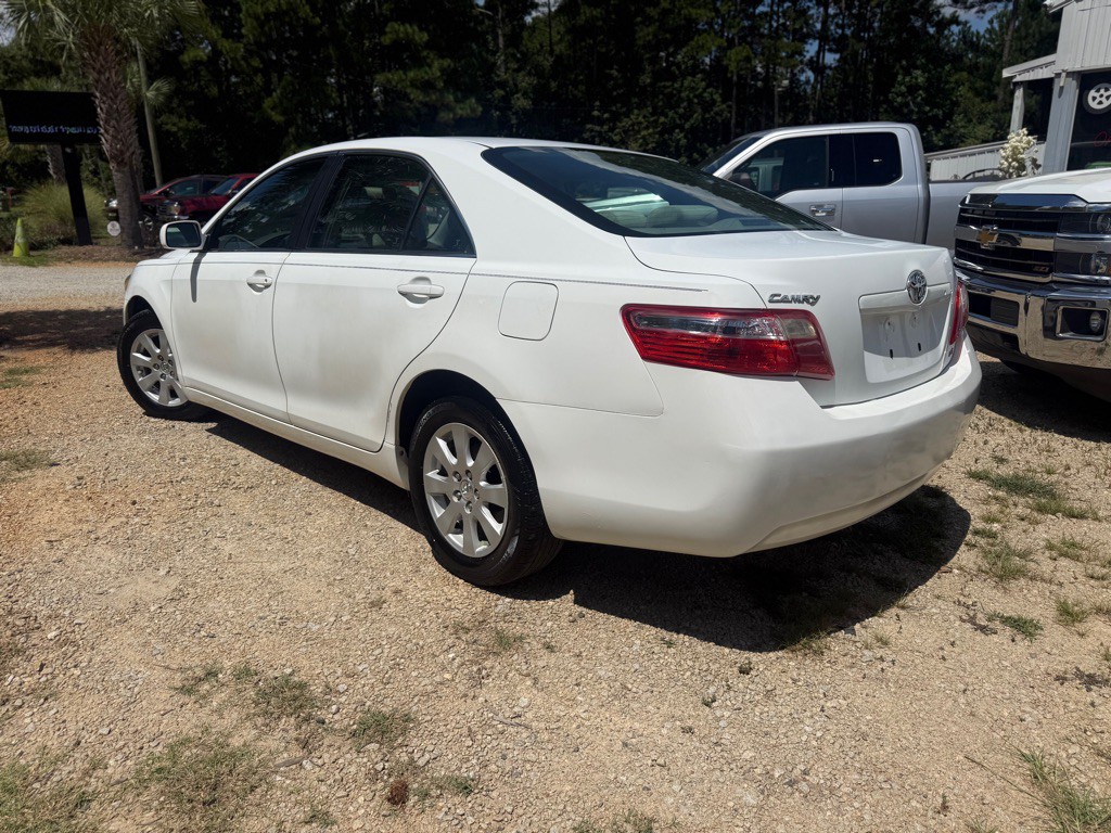 2008 Toyota Camry Image 2
