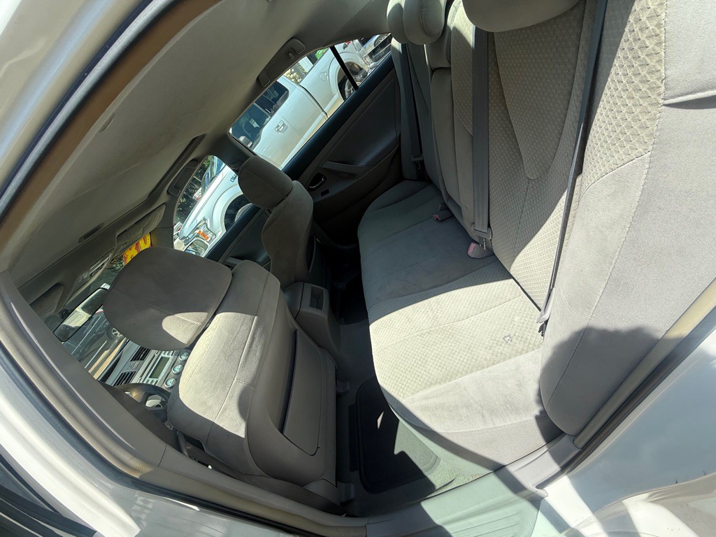 2008 Toyota Camry Image 12