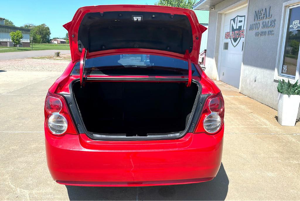 2013 Chevrolet Sonic Image 6