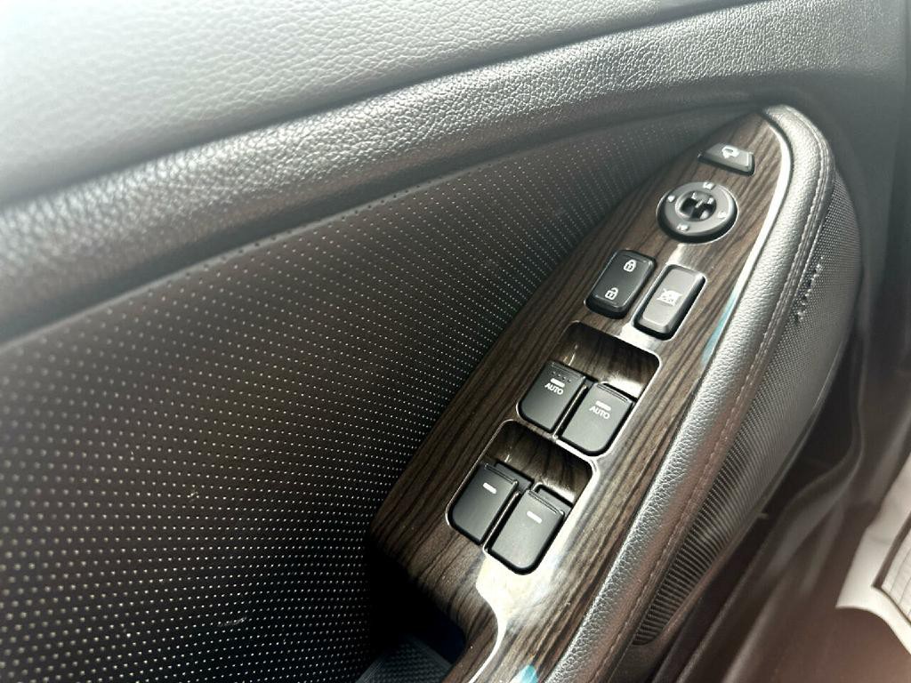 2013 Kia Optima Image 23