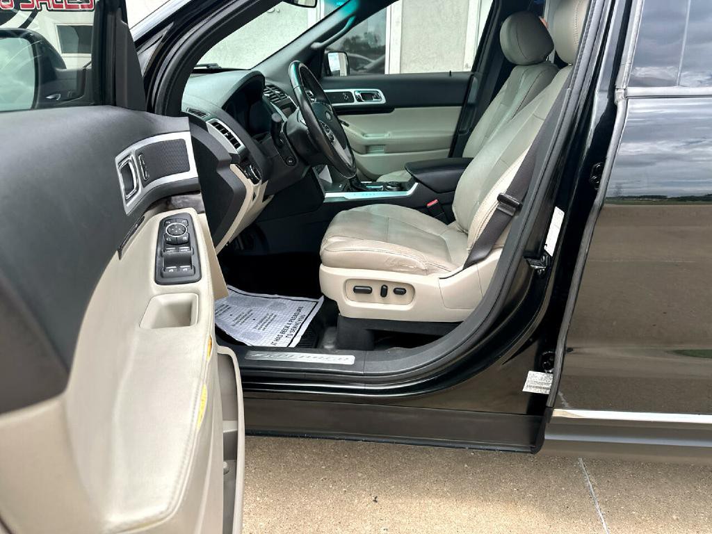 2012 Ford Explorer Image 7