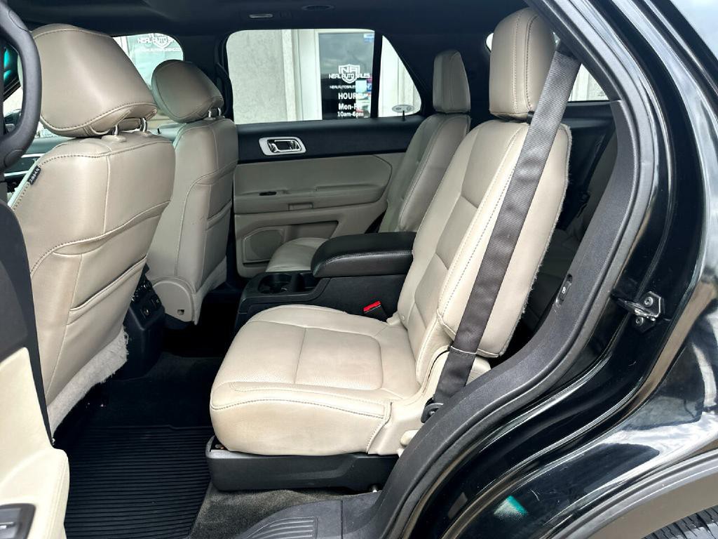 2012 Ford Explorer Image 9