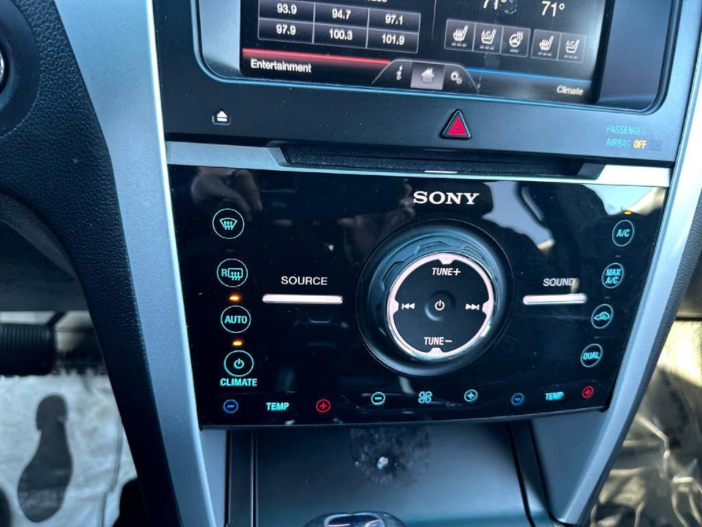 2015 Ford Explorer Image 19