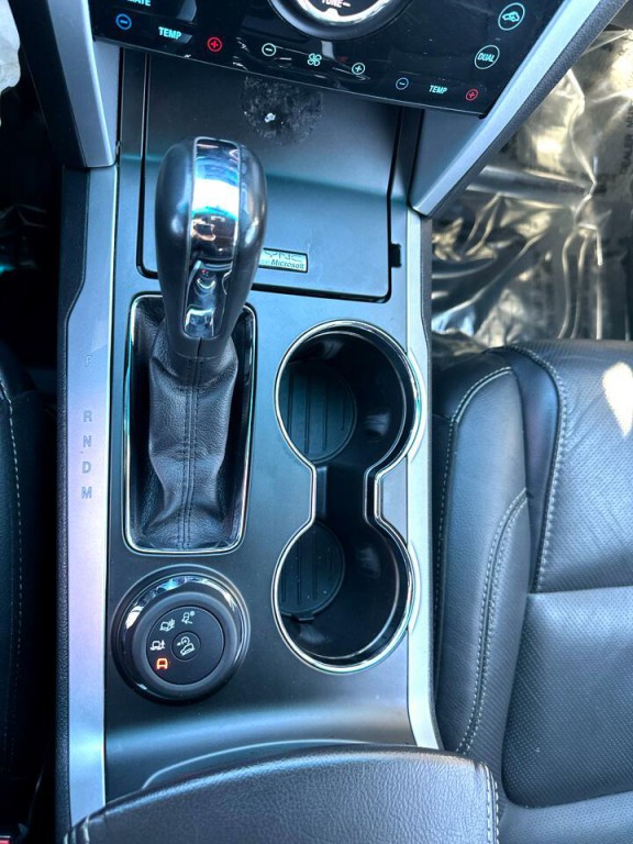 2015 Ford Explorer Image 20