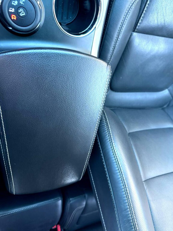 2015 Ford Explorer Image 21
