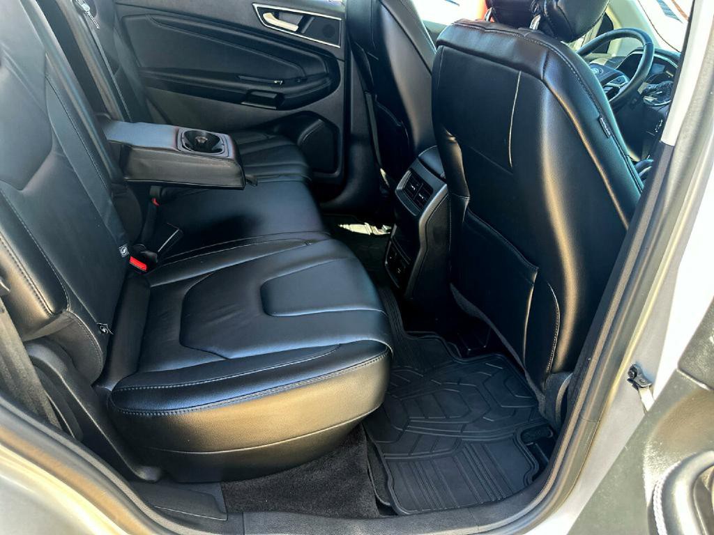 2015 Ford Edge Image 14