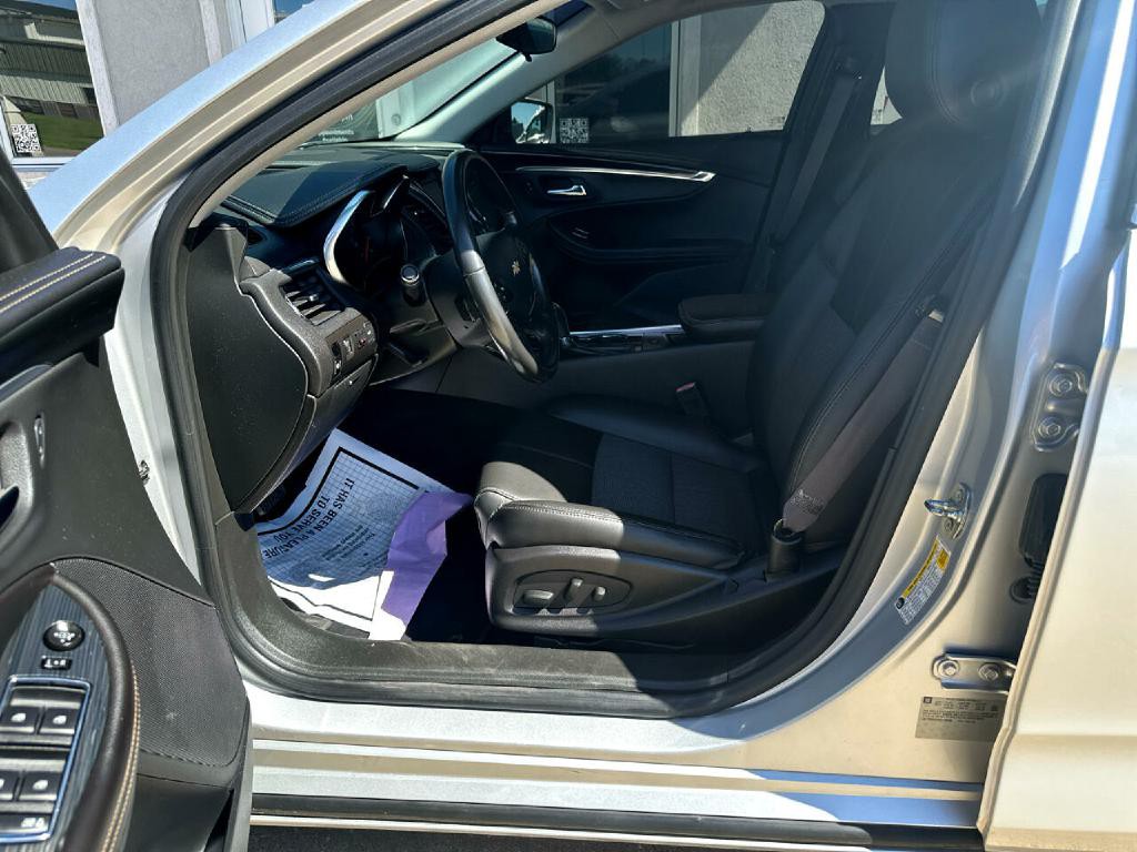 2017 Chevrolet Impala Image 9