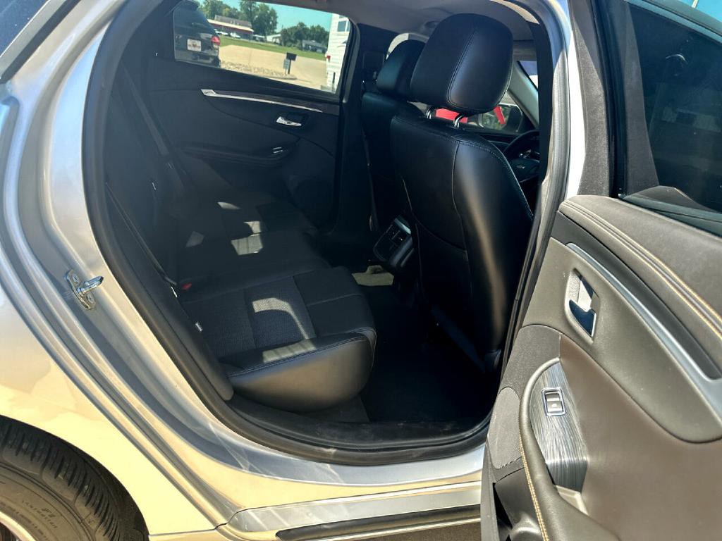2017 Chevrolet Impala Image 11