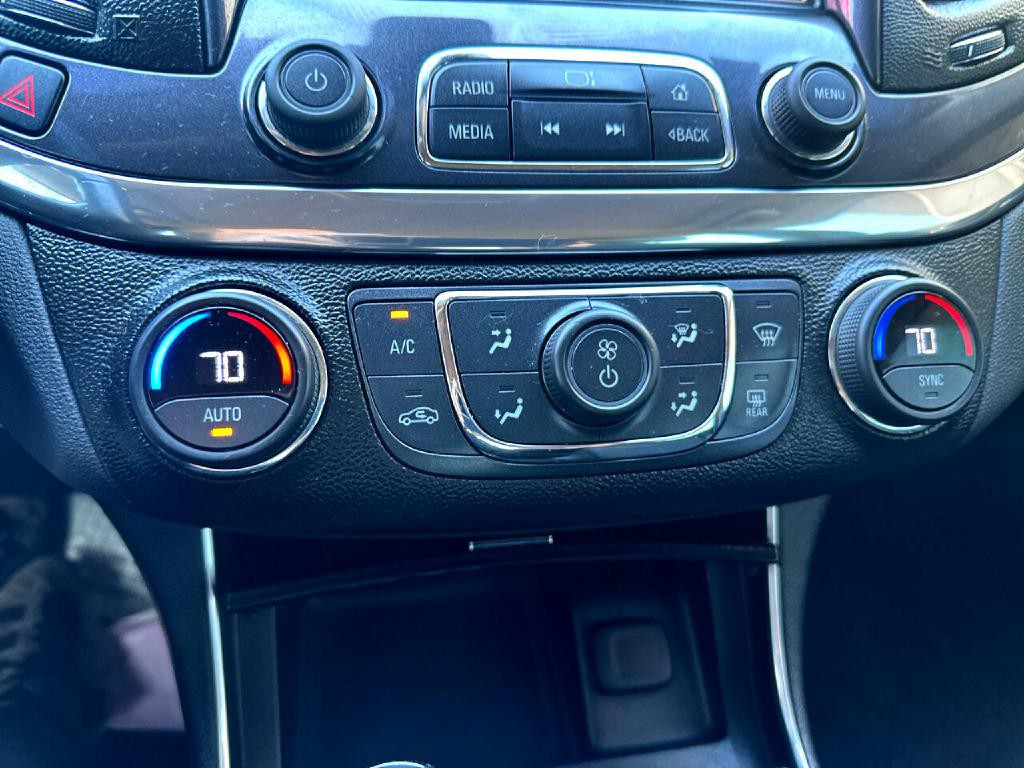 2017 Chevrolet Impala Image 18
