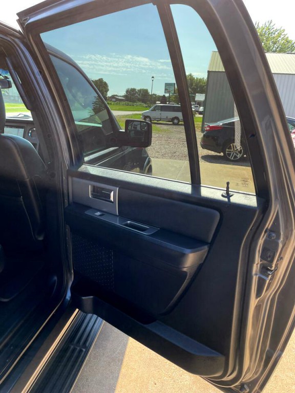 2016 Ford Expedition Image 18