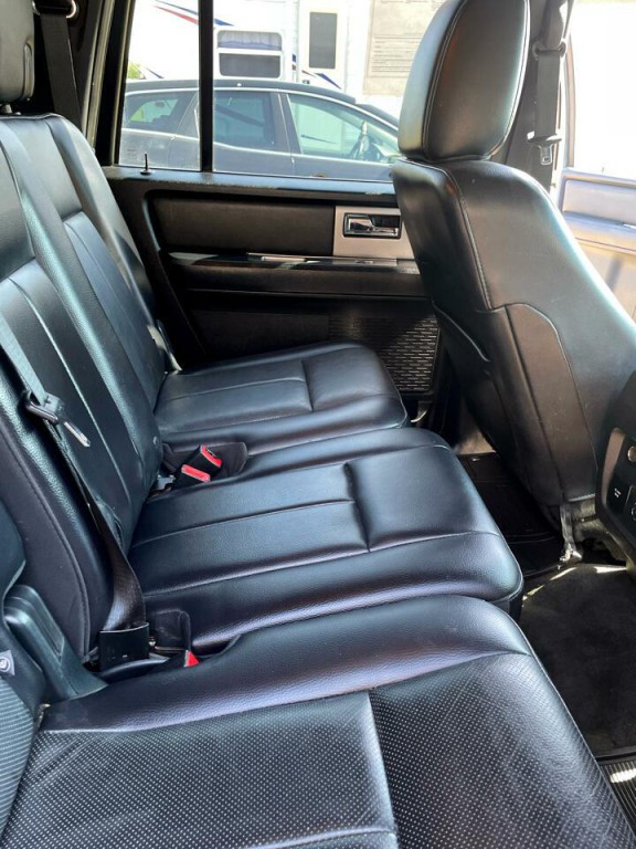 2016 Ford Expedition Image 22