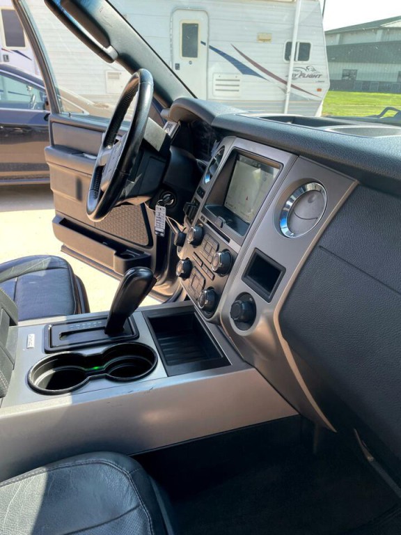 2016 Ford Expedition Image 27
