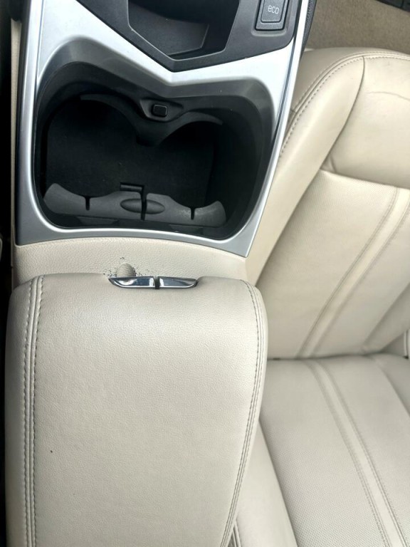 2013 Cadillac SRX Image 25