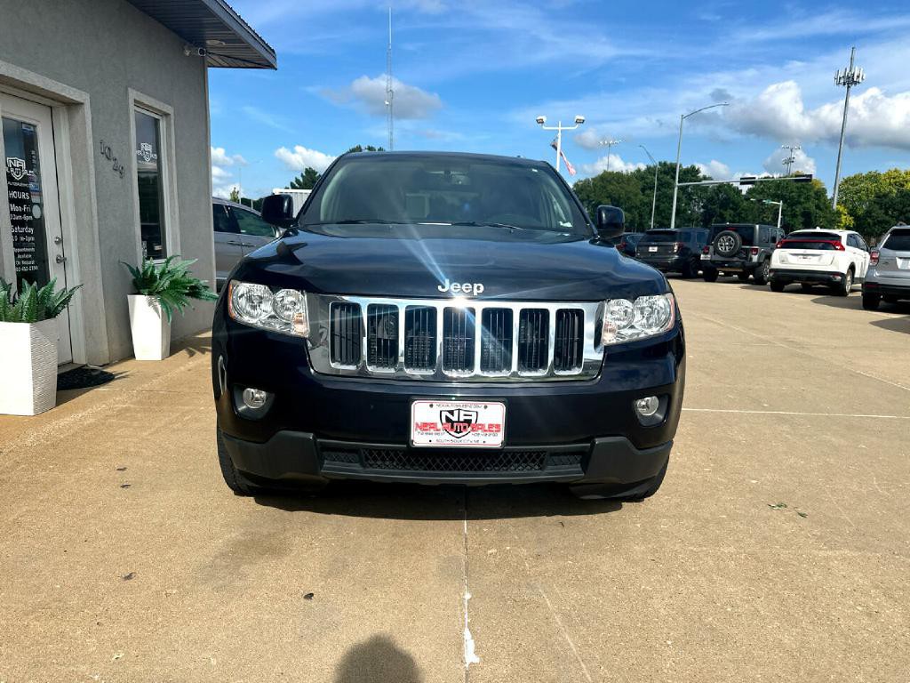 2011 Jeep Grand Cherokee Image 3