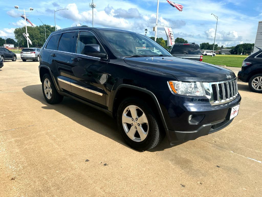 2011 Jeep Grand Cherokee Image 4
