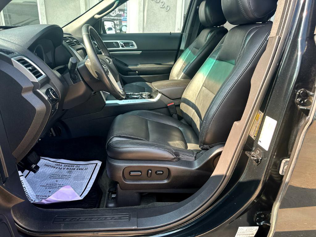 2015 Ford Explorer Image 14