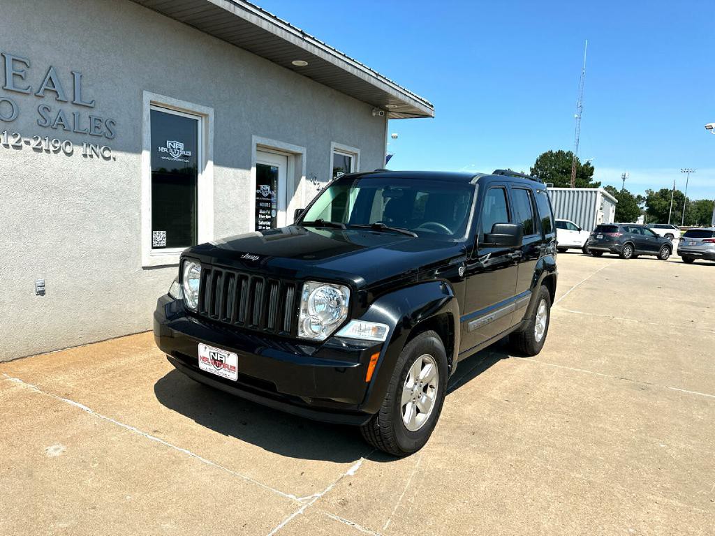 2010 Jeep Liberty Image 2