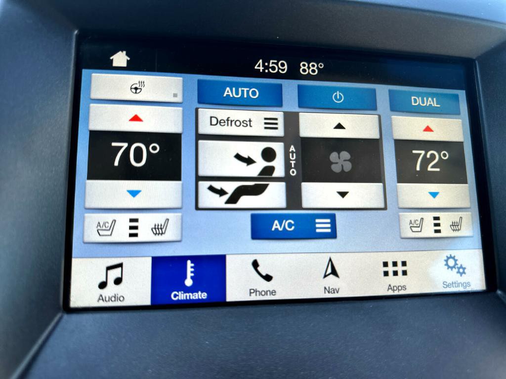 2018 Ford Edge Image 19