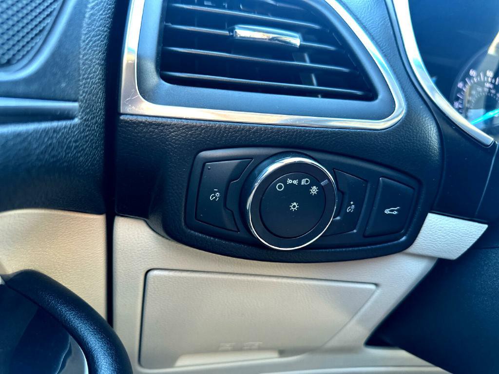 2018 Ford Edge Image 24